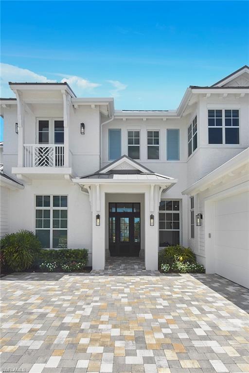 THE ENCLAVE OF DISTINCTION - Residential