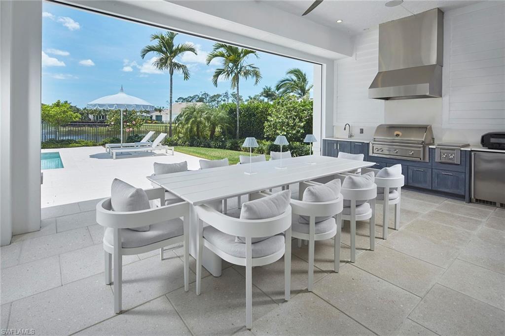 THE ENCLAVE OF DISTINCTION - Residential