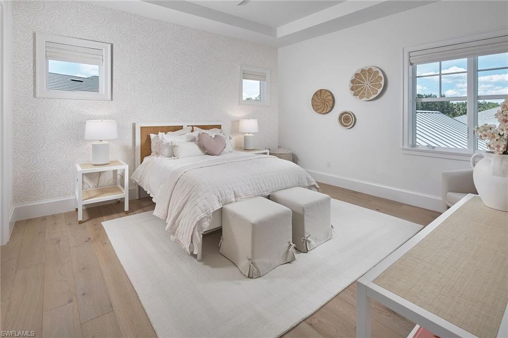 THE ENCLAVE OF DISTINCTION - Residential