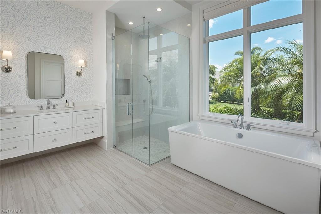 THE ENCLAVE OF DISTINCTION - Residential