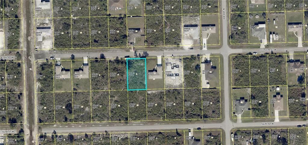Nice quarter acre lot available in desireable Lehigh Acres FL on a Low traffic dead end road in this developing community.