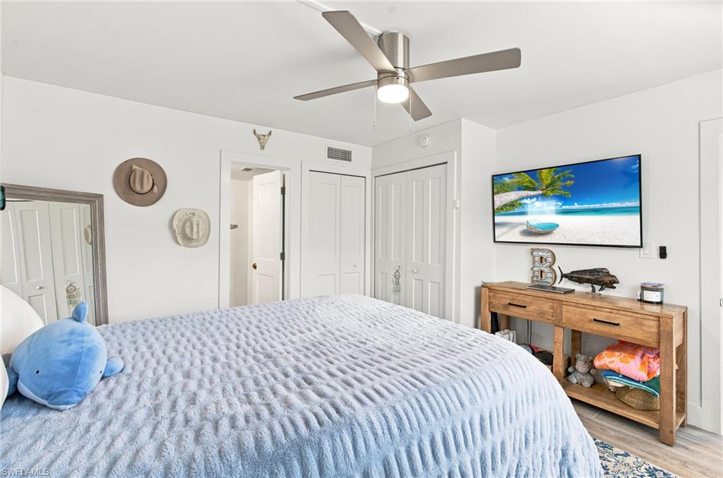 CHESAPEAKE MANOR - Residential