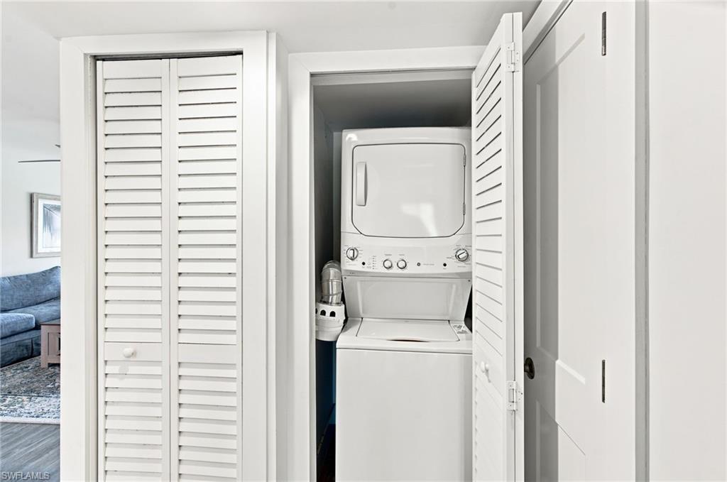 CHESAPEAKE MANOR - Residential