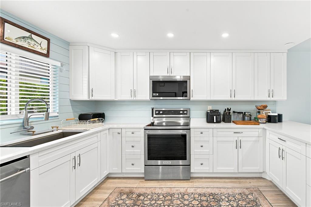 CHESAPEAKE MANOR - Residential