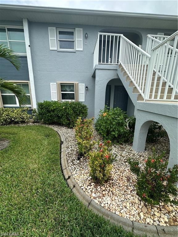 Very well kept 2bed 2bath corner apartment in the nice peaceful community of Deep Creek.
Tile floors throughout the unit, parking assign, first floor, mailbox and parking few steps from apartment, brand new Airconditioning unit, community offer pool, picnic area, tennis court, club house and other amenities.
Near many shops, Supermarket, restaurants and nearby 75 highway.