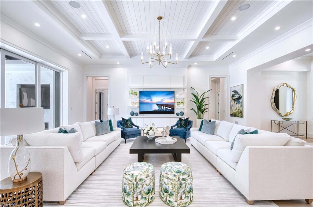 OLDE NAPLES - Residential