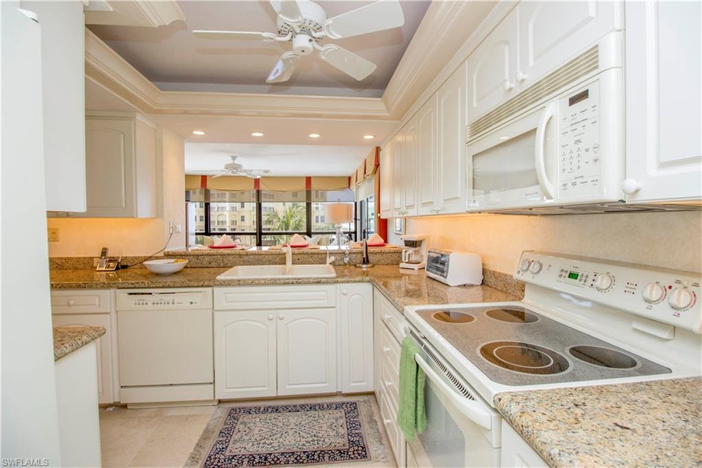 ROYAL SEAFARER - Residential
