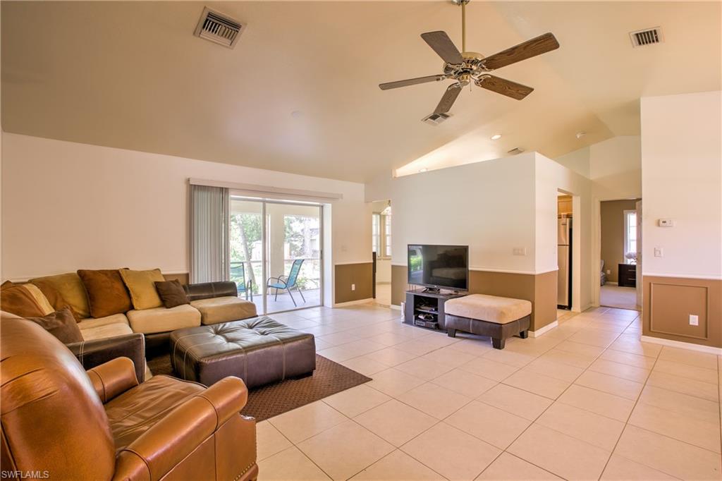 SAN CARLOS PARK - Residential