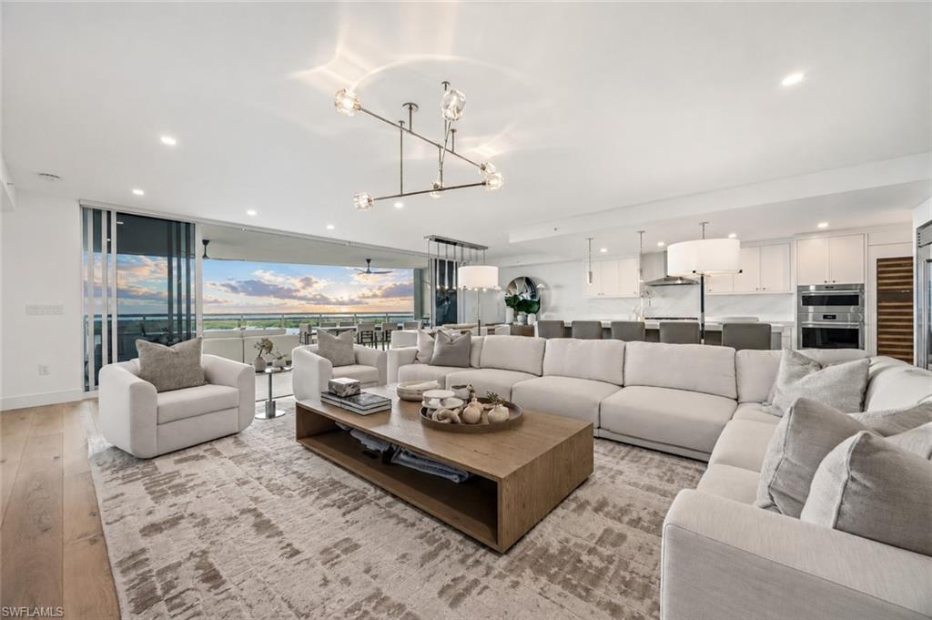 KALEA BAY TOWER 400 - Residential
