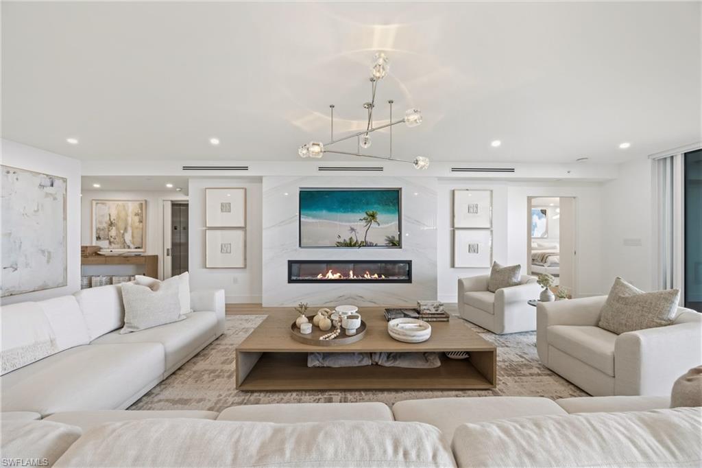 KALEA BAY TOWER 400 - Residential