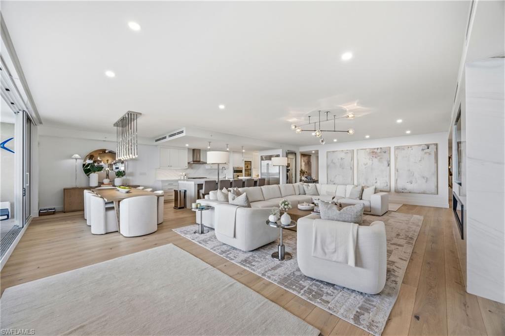 KALEA BAY TOWER 400 - Residential