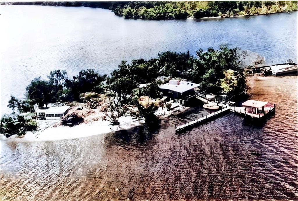 FORT MYERS - Land