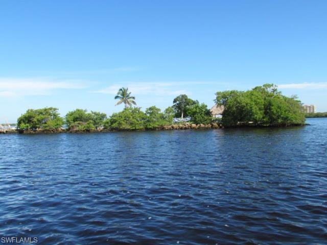 FORT MYERS - Land