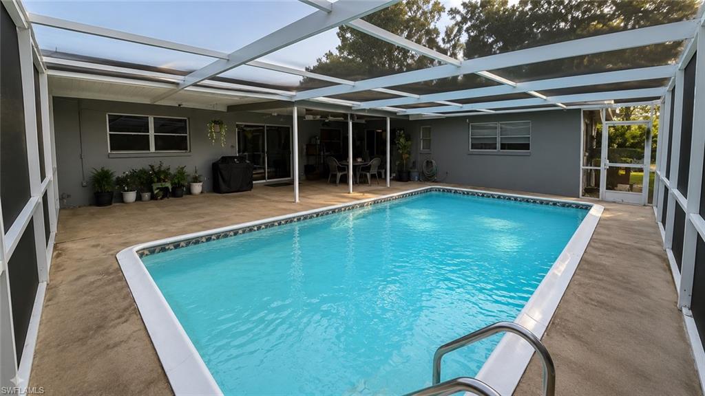 NATOMA PARK - Residential