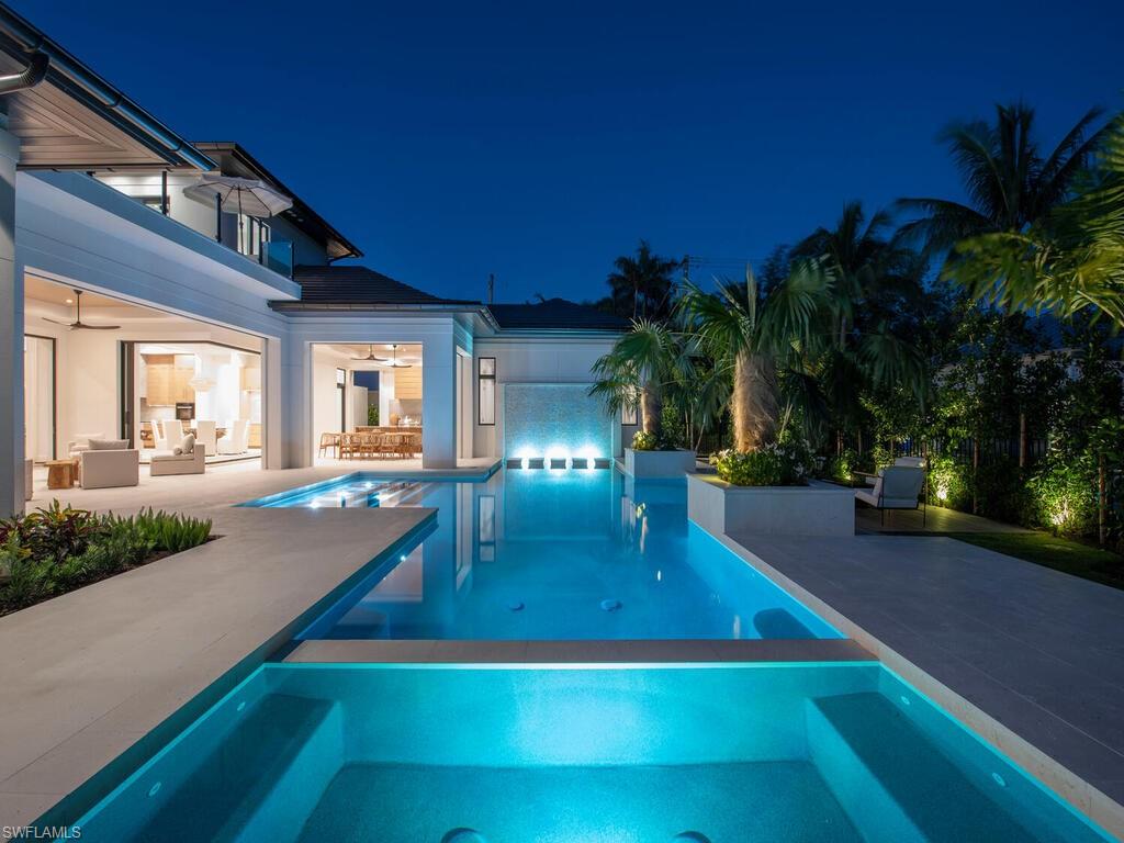OLDE NAPLES - Residential