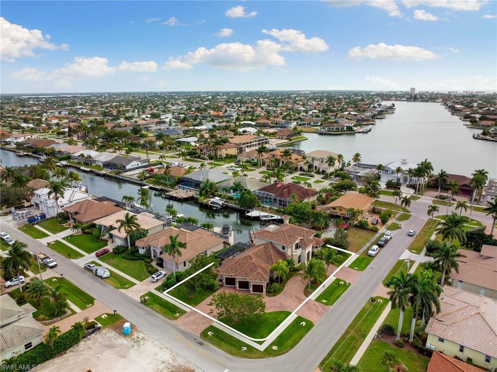 MARCO ISLAND - Residential