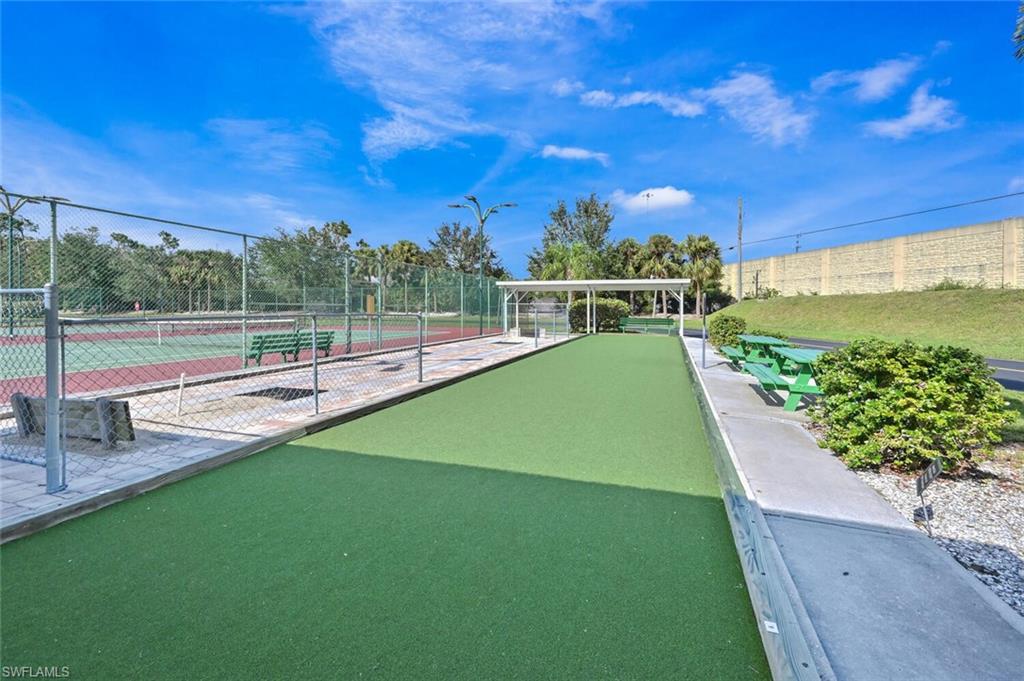 ISLAND CLUB AT CORKSCREW - Residential