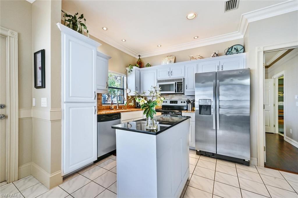 ISLAND CLUB AT CORKSCREW - Residential