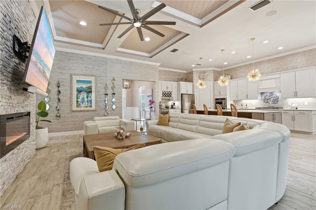 GREYHAWK AT GOLF CLUB OF THE EVERGLADES - Residential