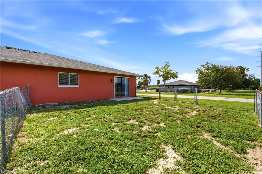 CAPE CORAL - Residential Lease