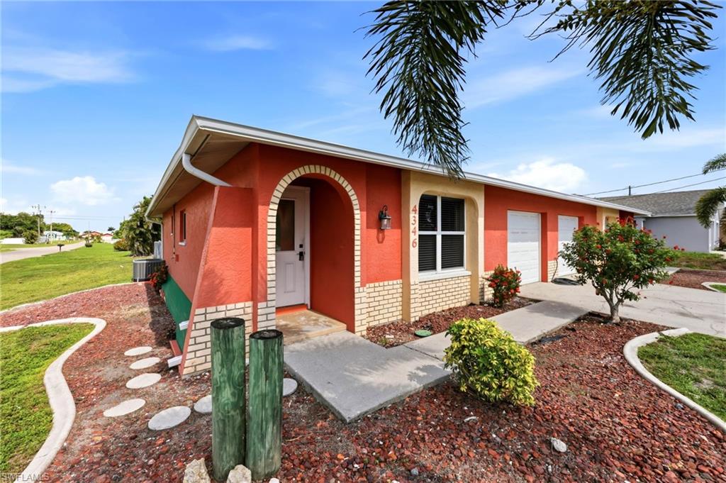 CAPE CORAL - Residential Lease