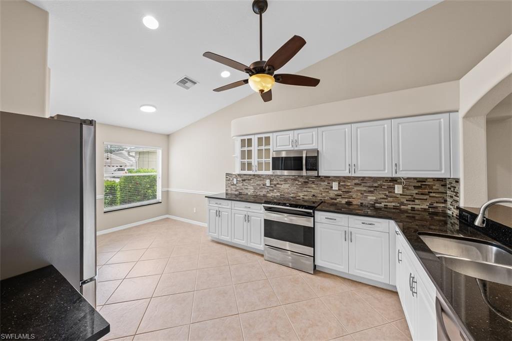 IBIS COVE - Residential
