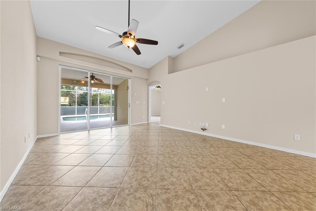 IBIS COVE - Residential