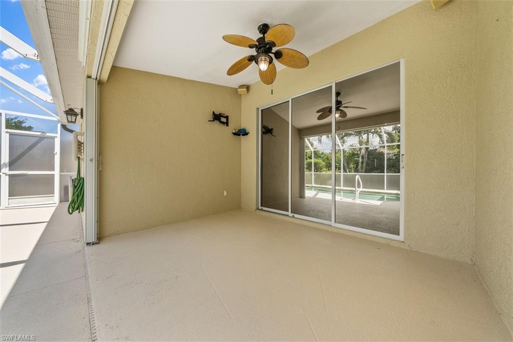 IBIS COVE - Residential