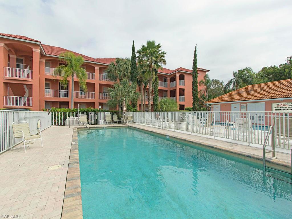 Vanderbilt Villas - Residential