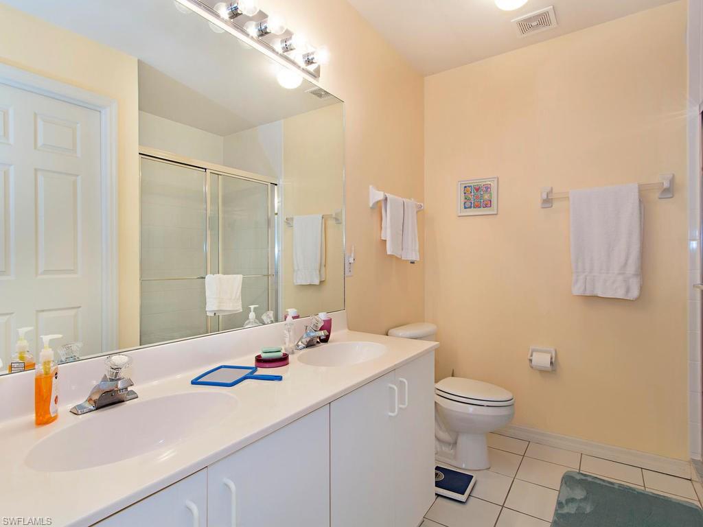 Vanderbilt Villas - Residential