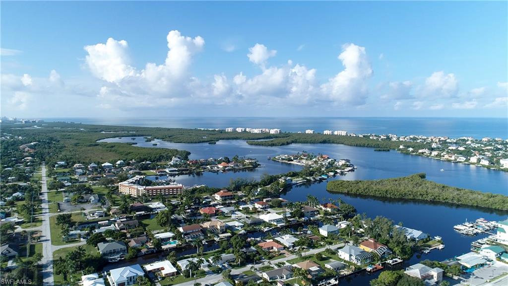 LITTLE HICKORY SHORES - Residential