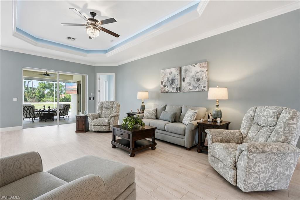 BRADFORD LAKES - Residential