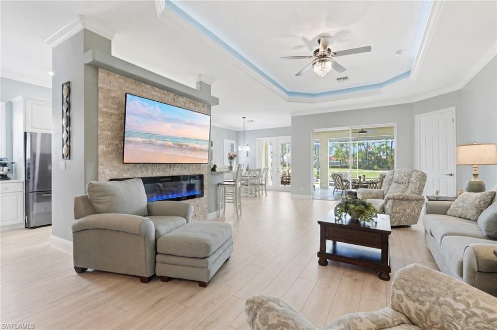 BRADFORD LAKES - Residential
