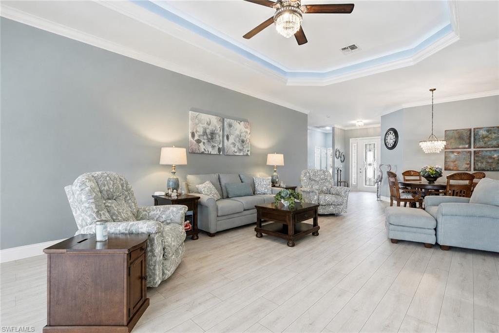 BRADFORD LAKES - Residential