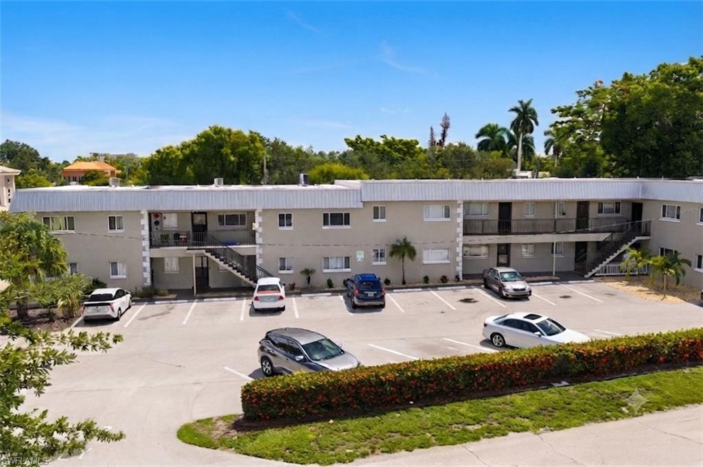 WOODBRIAR CONDO - Residential