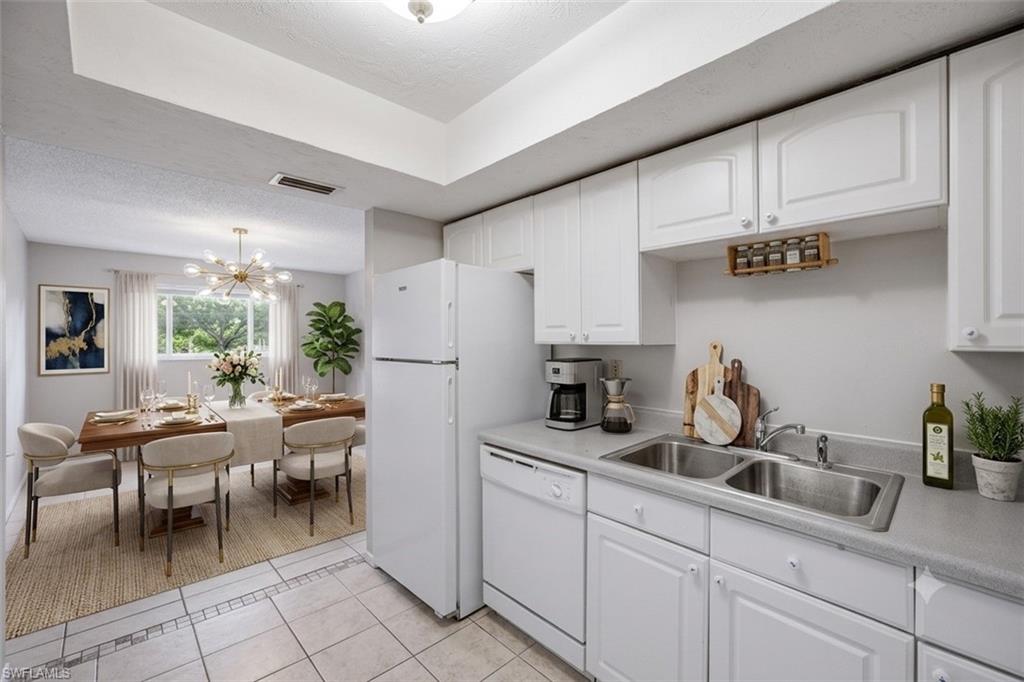 WOODBRIAR CONDO - Residential