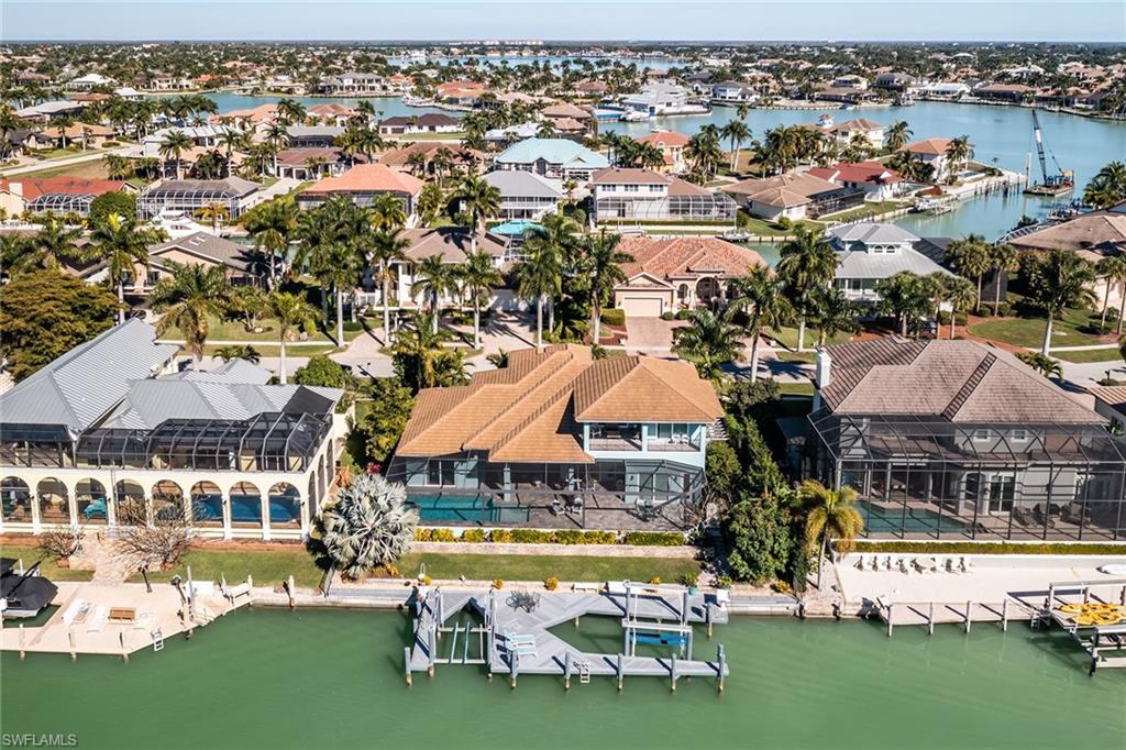 MARCO BEACH - Residential