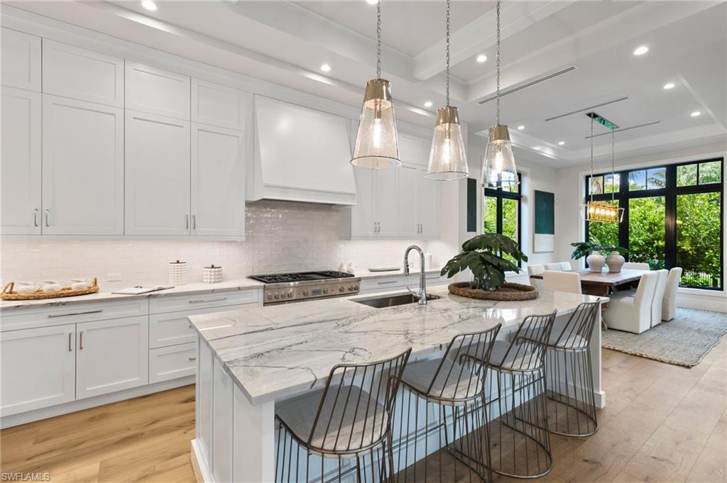 LAKE PARK - Residential