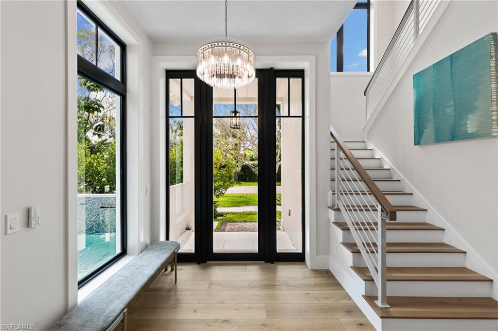 LAKE PARK - Residential