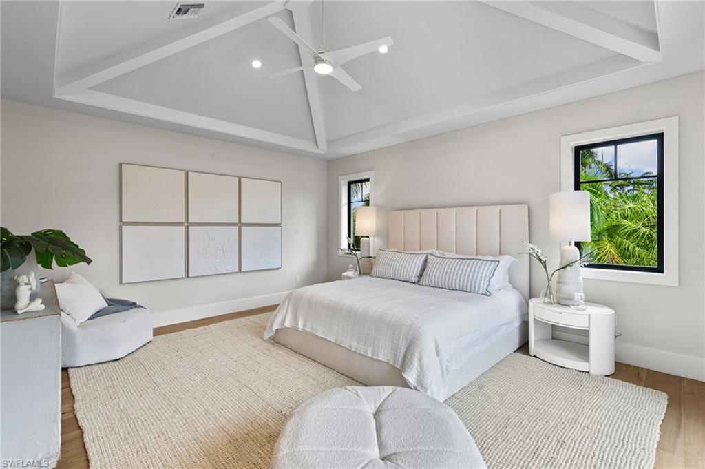 LAKE PARK - Residential