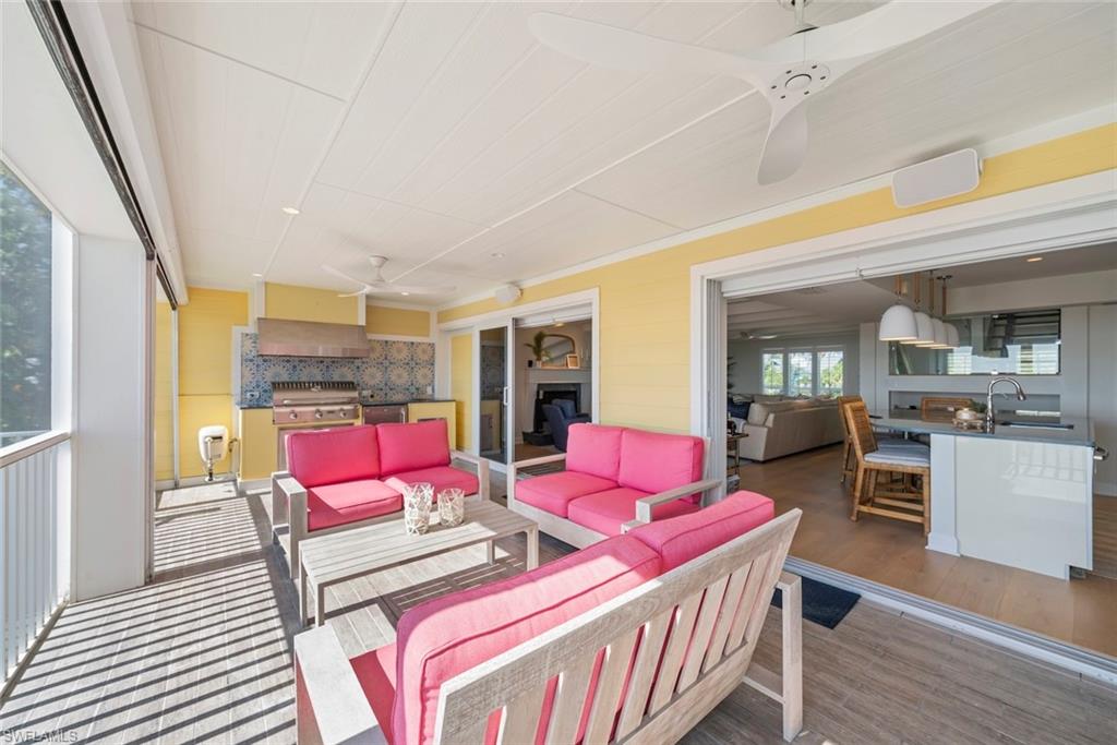 SUNSET CAPTIVA CONDO - Residential