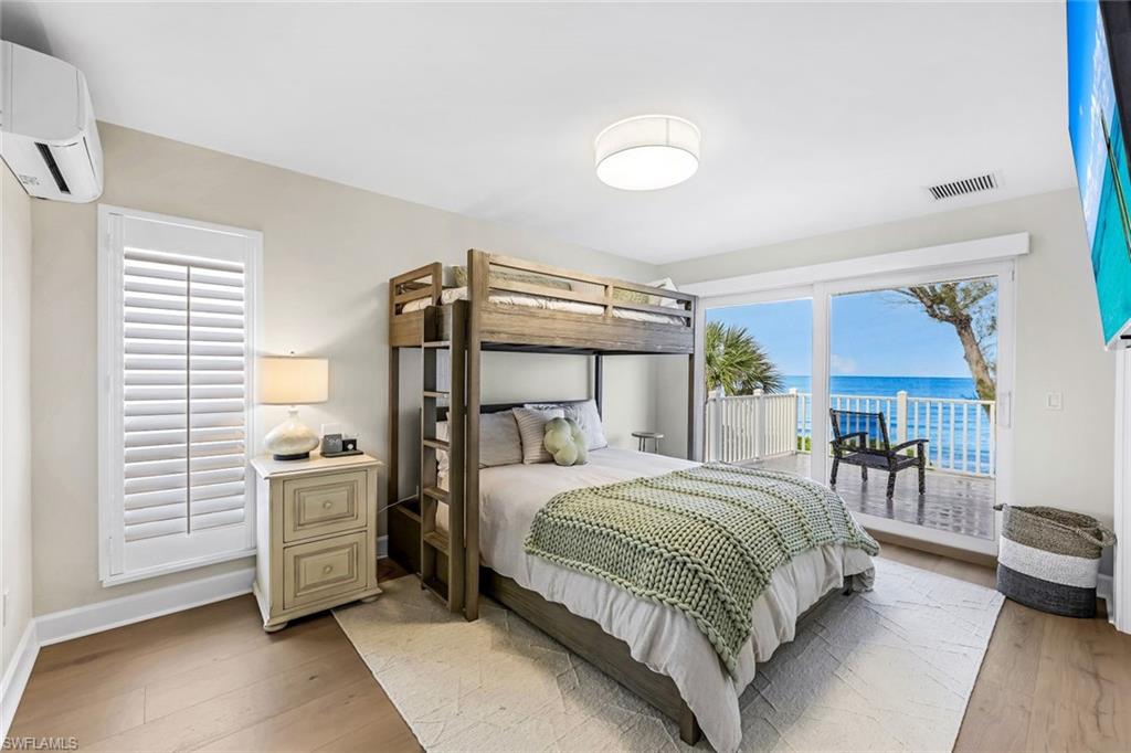 SUNSET CAPTIVA CONDO - Residential