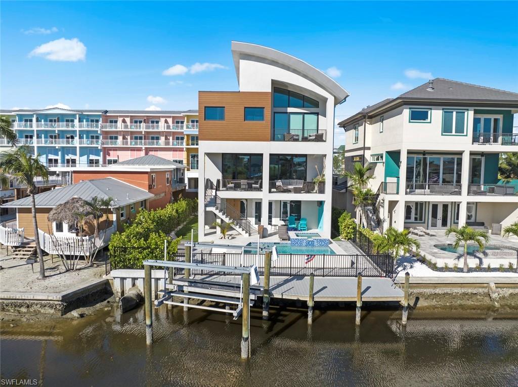 CRESCENT PARK ADDITION - Residential
