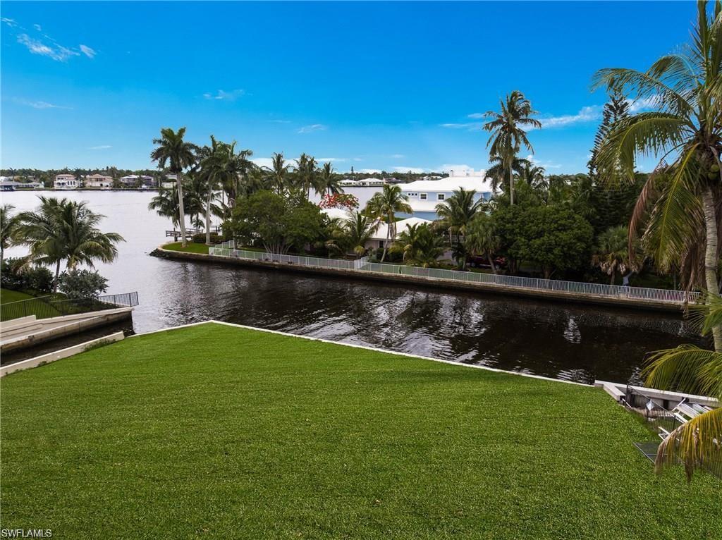 AQUALANE SHORES - Residential