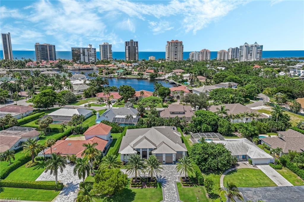 PARK SHORE - Residential