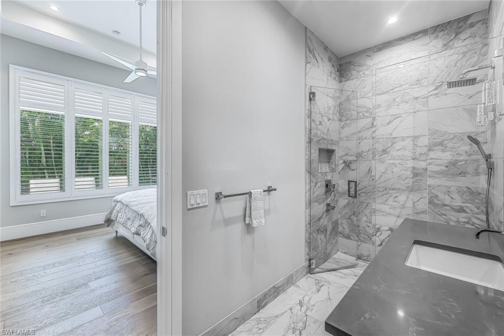 PARK SHORE - Residential
