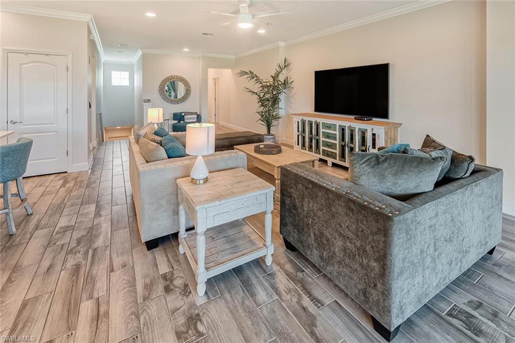 AVALON - Residential Lease