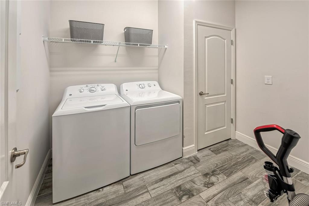 AVALON - Residential Lease