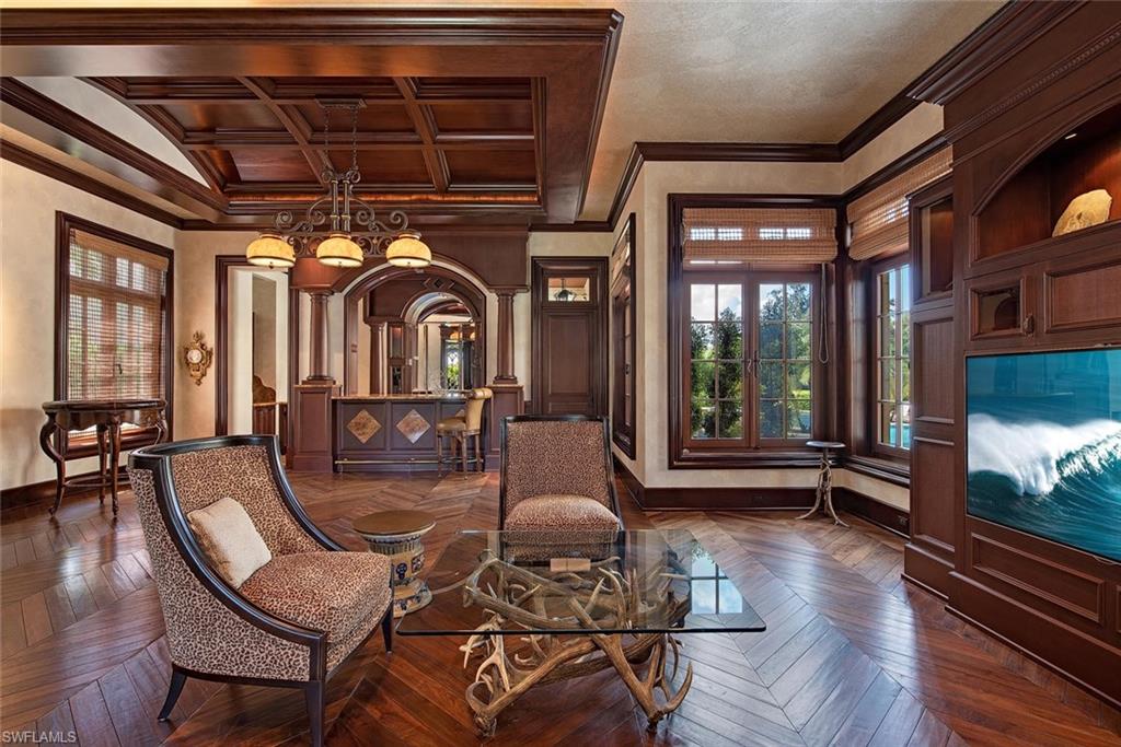ESTATES AT BAY COLONY GOLF CLUB - Residential