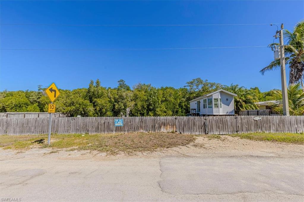 PLANTATION ISLAND - Residential